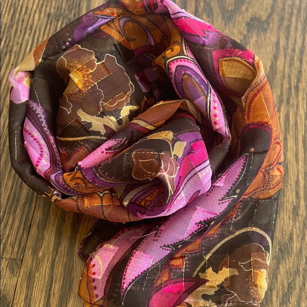 Oblong Patterned Scarf